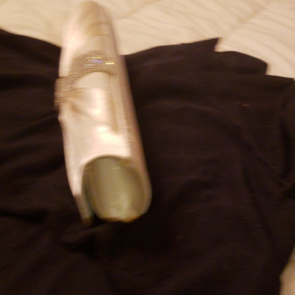 Purse - Picture 2 of 3